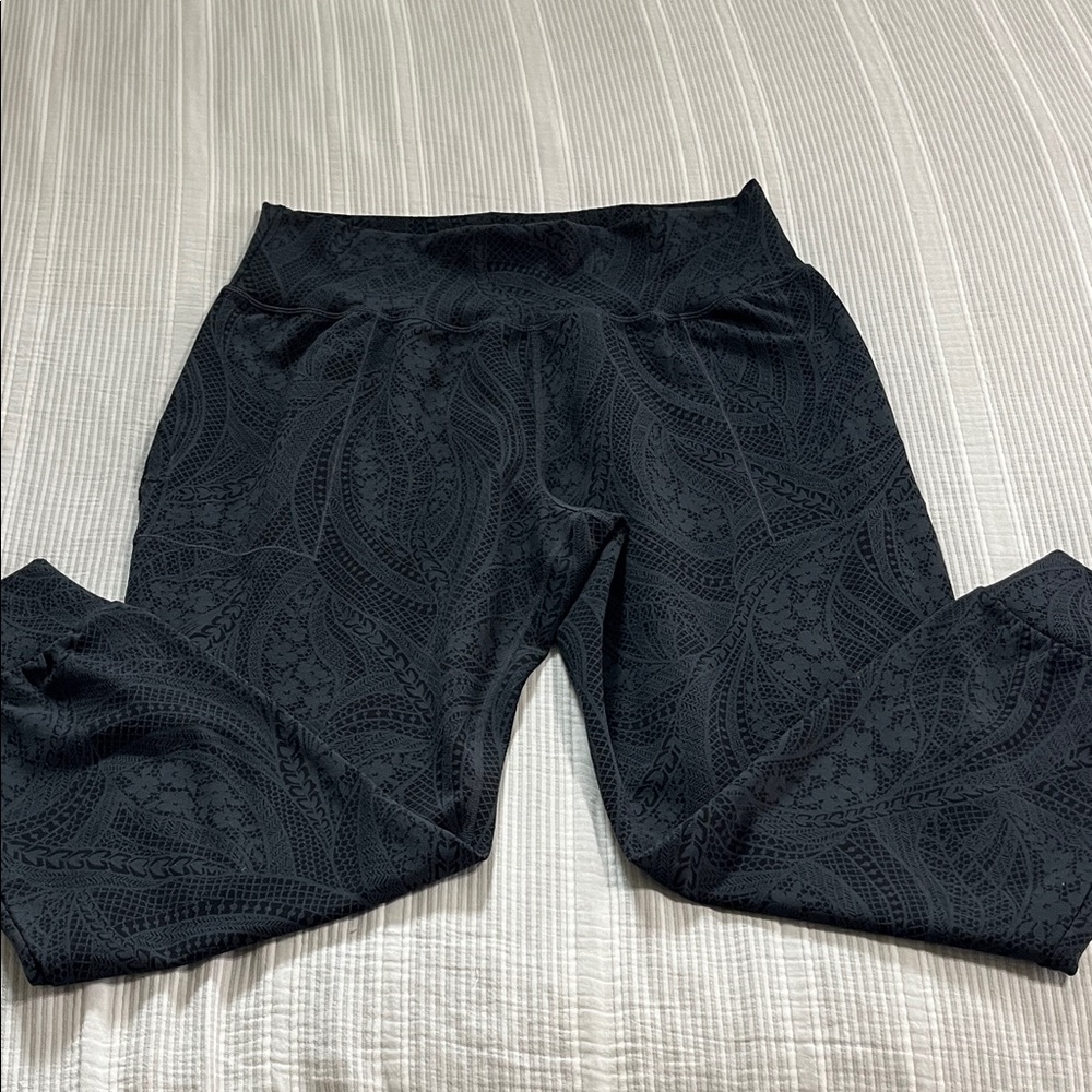 Athleta Black Paisley Leggings